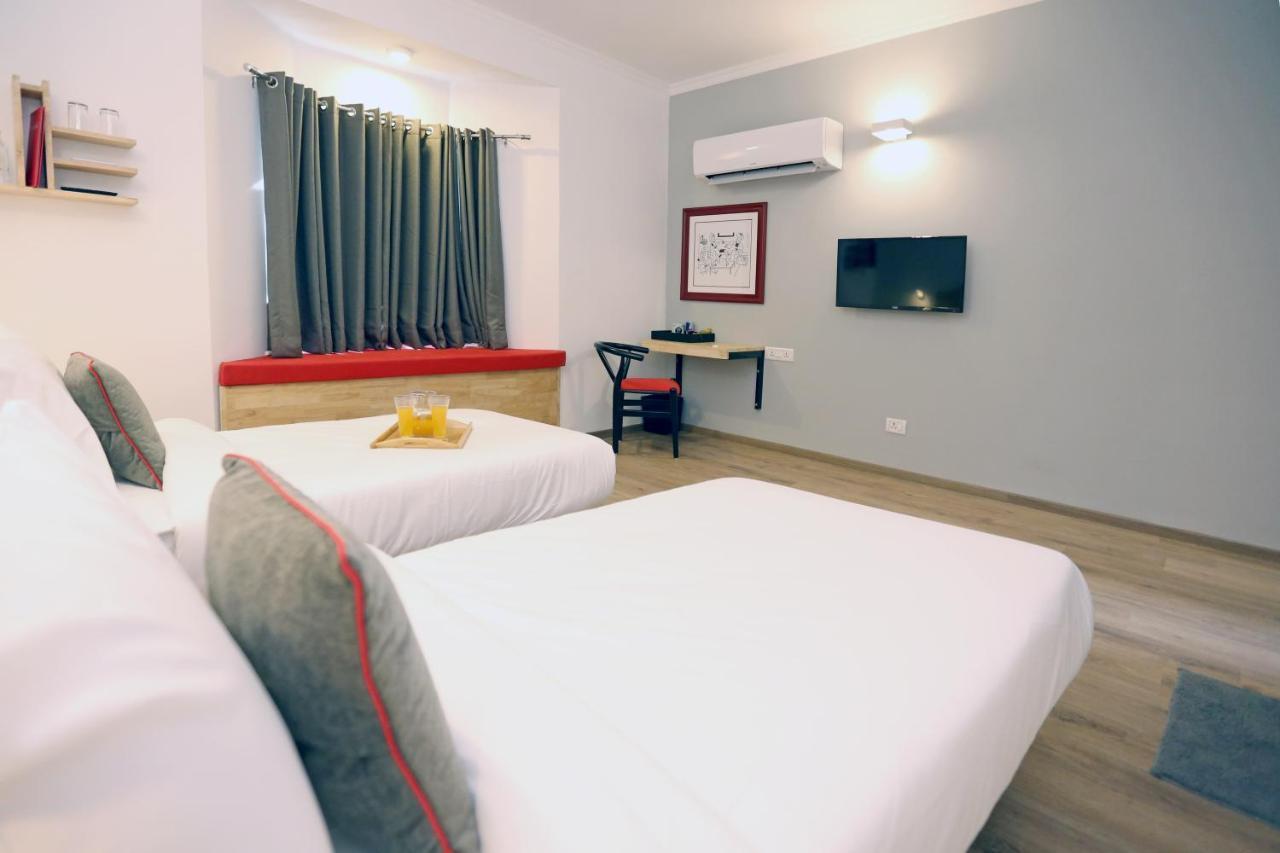 Oyo Townhouse 17 Huda City Center Near Leisure Valley Park Gurgaon Luaran gambar